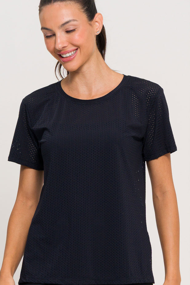 Blusa com Fenda Lateral Furadinha Preta