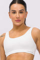 Top com Tiras nas Costas e Bojo Branco