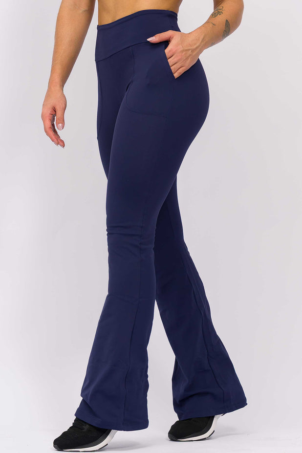 Calça Flare Modeladora com Bolso Marinho