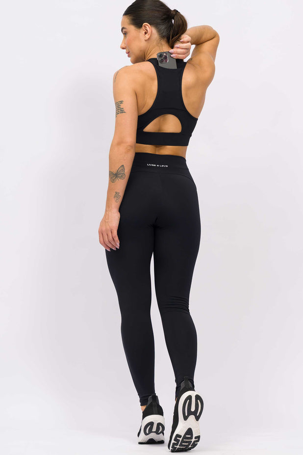 Top de Sustentação com Bolsinho Preto