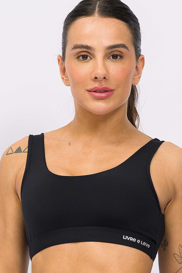 Top com Tiras nas Costas e Bojo Preto