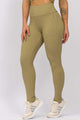 Legging com Bolsos na Frente Textura Bege
