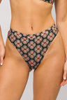 Calcinha Hot Pants Cavada Despertar