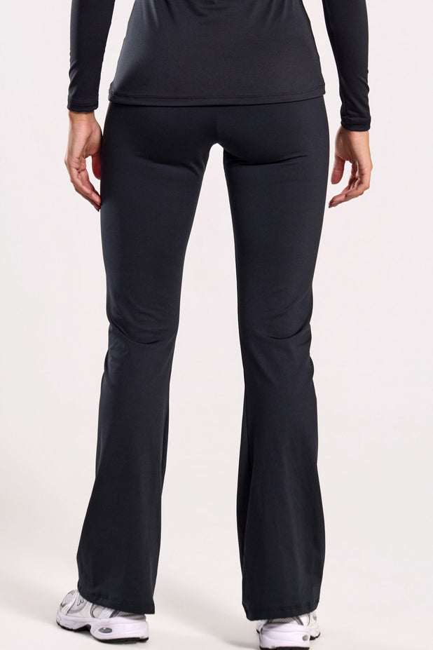 Calça Flare Térmica Preta