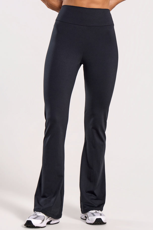 Calça Flare Térmica Preta