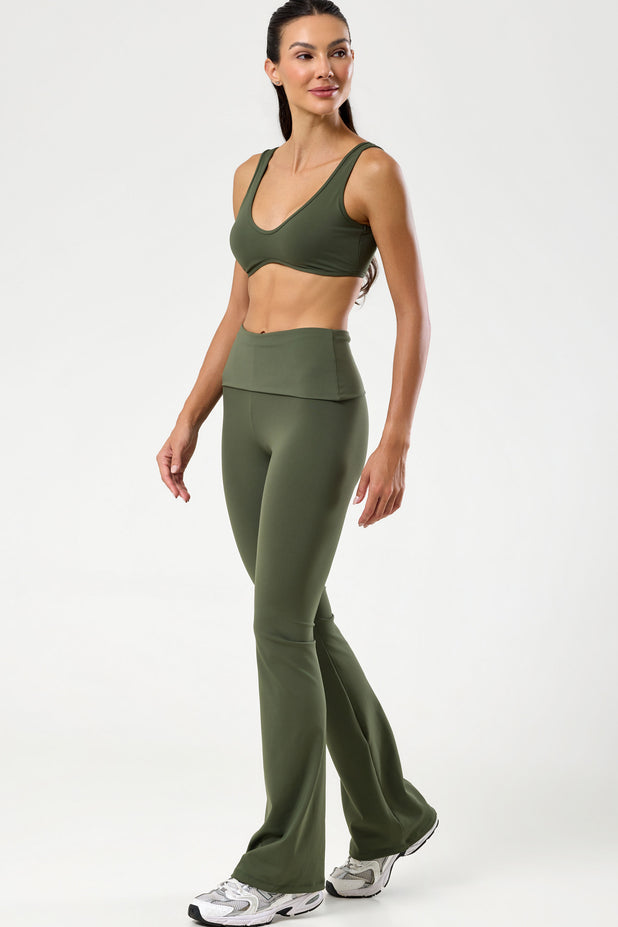 Conjunto Top Regata e Flare Cós de Virar Verde