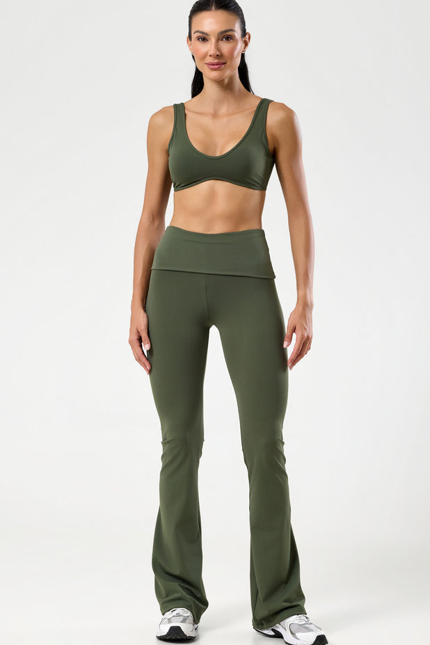 Conjunto Top Regata e Flare Cós de Virar Verde