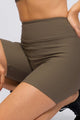 Conjunto com Bermuda Canelada Avelã