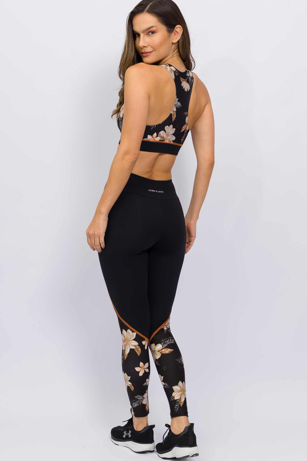Conjunto Top Cós Anatômico e Legging com Recorte Sense