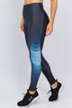 Legging com Recortes Waves