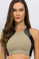 Cropped Regata com Recorte Bege