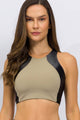 Conjunto Cropped e Legging com Recorte Preto