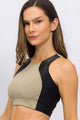 Cropped Regata com Recorte Bege