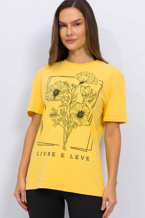 T-Shirt Estonada Ramo de Flores