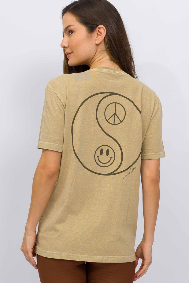 T-Shirt Estonada Paz e Amor