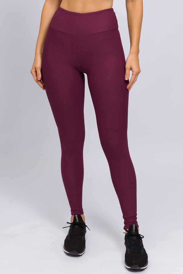 Legging Básica Canelada Roxa – Livre e Leve
