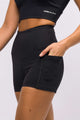 Short Modelador com Bolso Lateral Preto