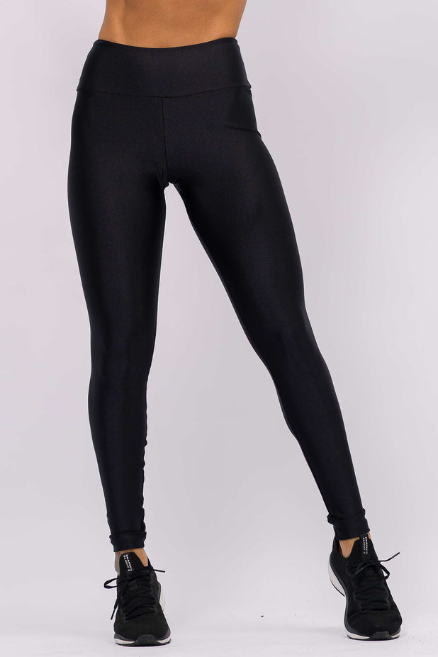 Conjunto Top Transpassado e Legging Báscia Track Preta