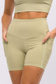 Bermuda Modeladora com Bolso Lateral Verde
