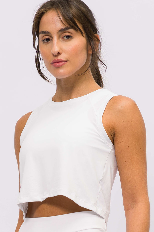 Cropped Regata e Short Saia Furadinho Branco