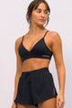 Short com Fenda Preto