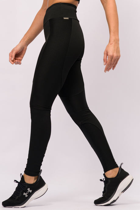 Legging Canelada com Recortes Preta