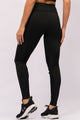 Legging Canelada com Recortes Preta