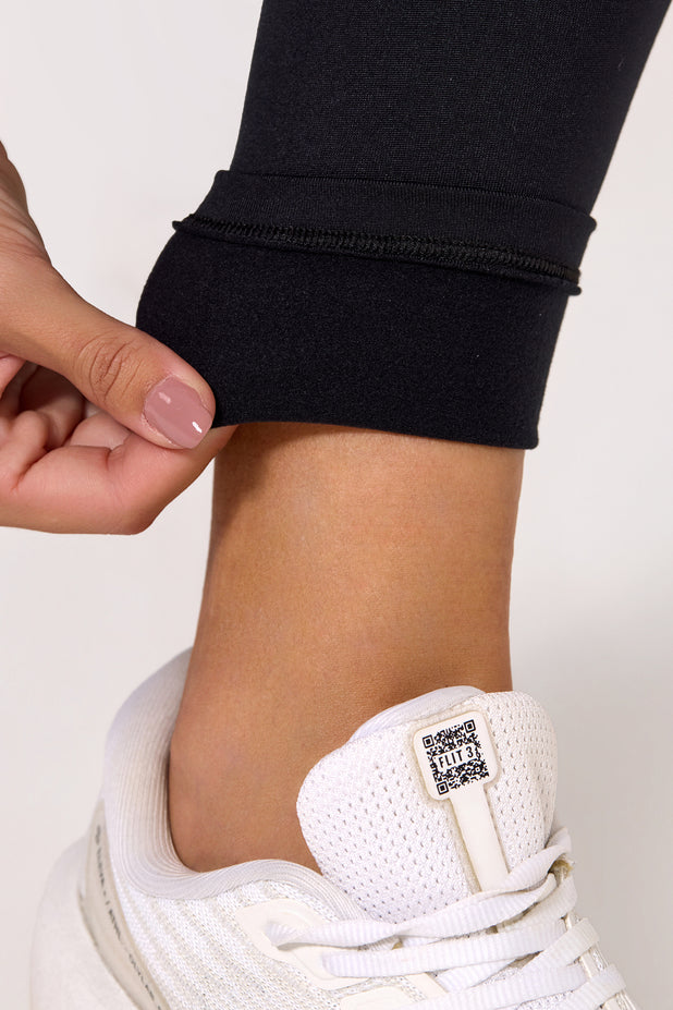 Legging Térmica com Bolso Preta