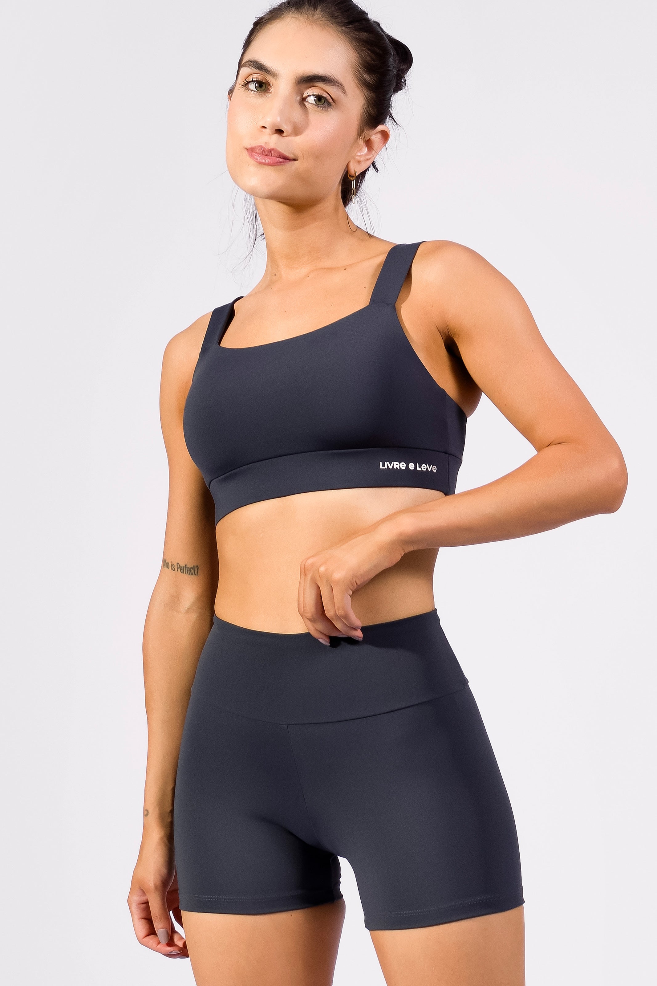 Short Modelador Cinza
